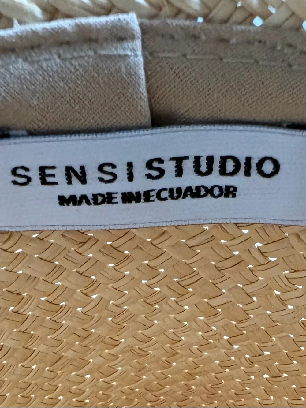Sensi Studio stylish natural
